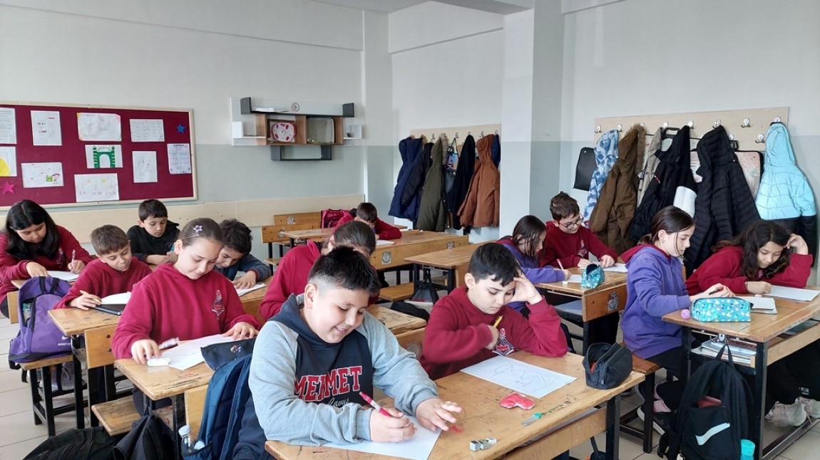 5. Sınıf Öğrencilerimizle Farklı Düşünme Becerilerini Geliştirmeye Yönelik Etkinlikler Yapılmıştır